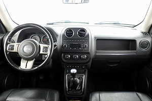Jeep Patriot Facelift 2.1 CRD 120kW (5 foto / 7)