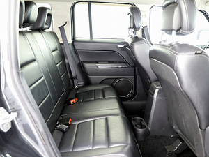 Jeep Patriot Facelift 2.1 CRD 120kW (7 foto / 7)