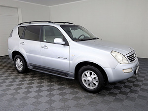 SsangYong Rexton Luxury ATM 2.7 Xdi 121kW (1 foto / 7)
