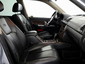 SsangYong Rexton Luxury ATM 2.7 Xdi 121kW (6 foto / 7)