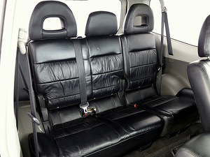 Mitsubishi Pajero Luxury ATM 3.2 DI-D 118kW (7 foto / 7)
