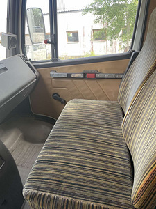 Mercedes-Benz 709D 4.0 (66 kW) 1990 (9 foto / 11)