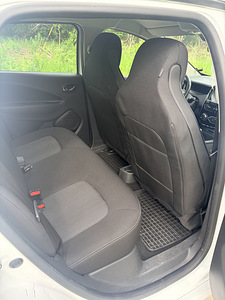 Renault Zoe (12 foto / 14)