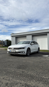 Volkswagen Passat (2 foto / 15)