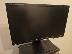 Монитор BenQ G2420HD 24" (1 фото из 1)