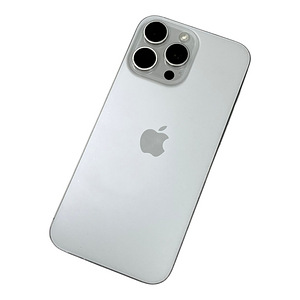 Мобильный телефон Apple iPhone 16 Pro Max 256GB (4 фото из 4)