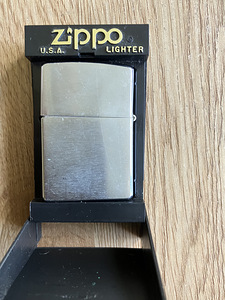 Originaal Zippo Marlboro – USA – originaalkarbiga (2 foto / 4)