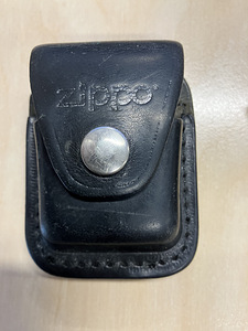 Originaal Zippo nahkkott – must nahk – 1990ndad (1 foto / 3)