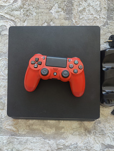 Ps4 slim 1T (1 foto / 3)