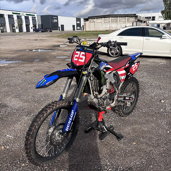 Yamaha yz250f