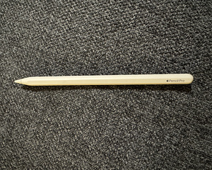 Apple Pencil Pro (1 foto / 1)