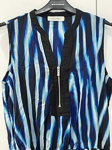 Платье Calvin Klein (2 фото из 2)