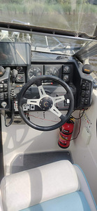 Bayliner 2455 5.8 v8 250kW (3 foto / 10)