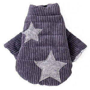 Одежда для собак (3 фото из 10)