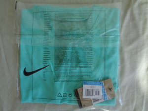 Футболка Nike M (3 фото из 5)