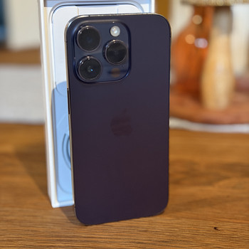 iPhone 14pro 256gb deep purple