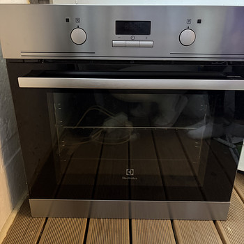 Встраиваемая духовка Electrolux