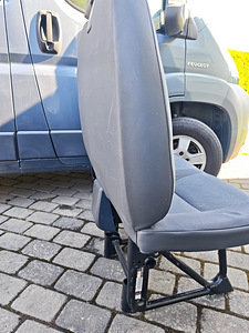 Peugeot Boxer Ducato Jumper korrali kõrvalistuja kahene iste (3 foto / 5)