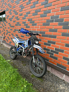 Krossikas 160cc (4 foto / 9)