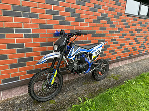 Krossikas 160cc (5 foto / 9)