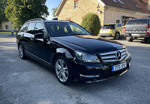 M: Mercedes-benz c250 4matic amg (2 foto / 15)
