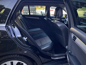 M: Mercedes-benz c250 4matic amg (13 foto / 15)