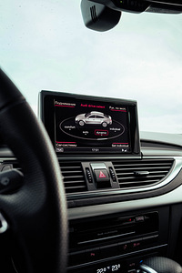 Audi A7 3.0tdi 180kw quattro (11 фото из 14)