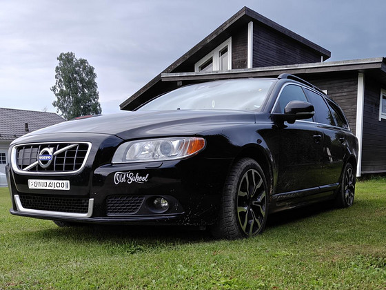 Volvo v70