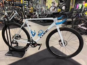Cube Cross Race C:62 Carbon – размер 56 – карбоновые колёса Newmen (2 фото из 2)