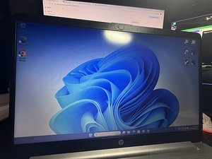 Ноутбук HP 15s / Ryzen 5 3500U / 8GB RAM / 256GB SSD (2 фото из 8)