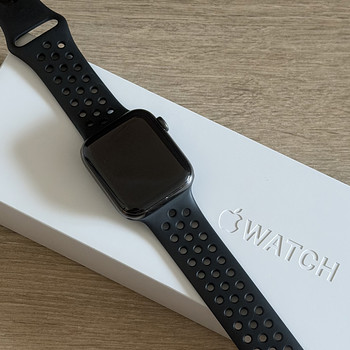 Apple Watch Series 6/ GPS+Cellular / 44MM /