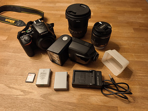 Nikon D5600 kogu komplekt (1 foto / 2)