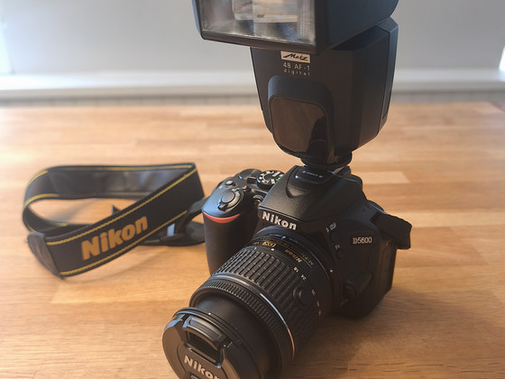 Nikon D5600 komplekt