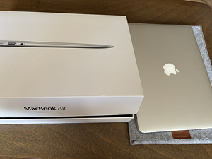 Apple MacBook Air 13-inch (Early 2014) Intel Core i5 1.4GHz (2 foto / 10)