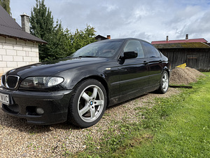 BMW M3 (3 foto / 8)