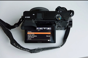 Sony a6000 kaamera (2 foto / 3)