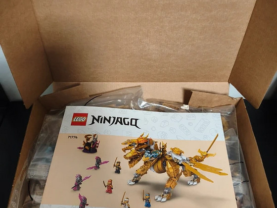 LEGO 71774 Золотой ультрадракон Lloyd