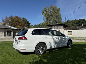 Volkswagen Golf TDI 2.0 (2017) (3 foto / 10)