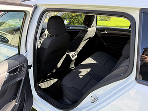 Volkswagen Golf TDI 2.0 (2017) (10 foto / 10)