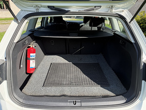 Volkswagen Golf TDI 2.0 (2017) (9 foto / 10)