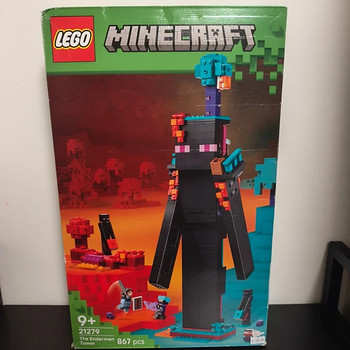 LEGO 21279 The Enderman Tower