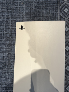 PS5 HDMI katki / vedelikukahjustus – varuosadeks, ilma puldi (1 foto / 4)
