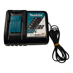 Laadija Makita DC18RC (2 foto / 5)