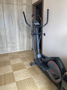 Elliptiline trenažöör (2 foto / 10)