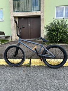 BMX (2 фото из 4)