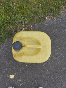 Plastkanister (5 foto / 5)
