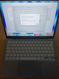 Macbook Neo 8/256GB garantii (2 foto / 2)