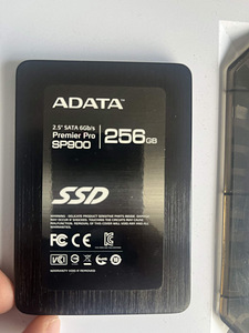 Mänguarvuti (i7-8700K / GTX 1080 / 32GB RAM / vesijahutus / (5 foto / 6)