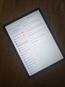 iPad Air 11 WiFi 2026 M4 128GB Grey (1 foto / 2)