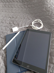 Продам Ipad (3 фото из 4)